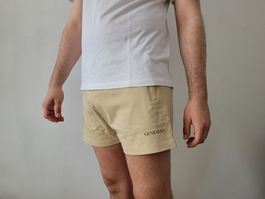 MID-THIGH SHORTS SAND