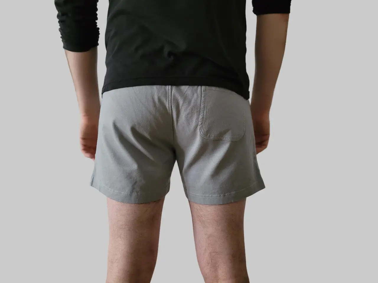 MID-THIGH SHORTS GREY