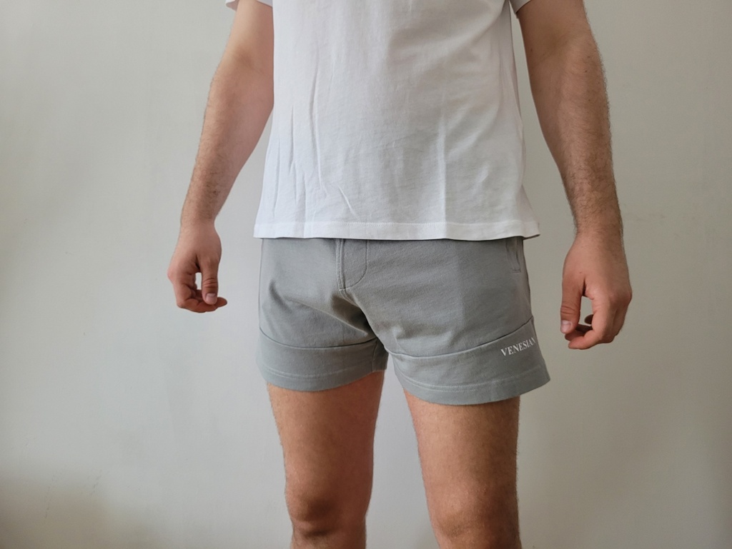 MID-THIGH SHORTS GREY