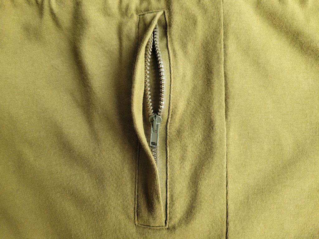 MID-THIGH SHORTS OLIVE GREEN